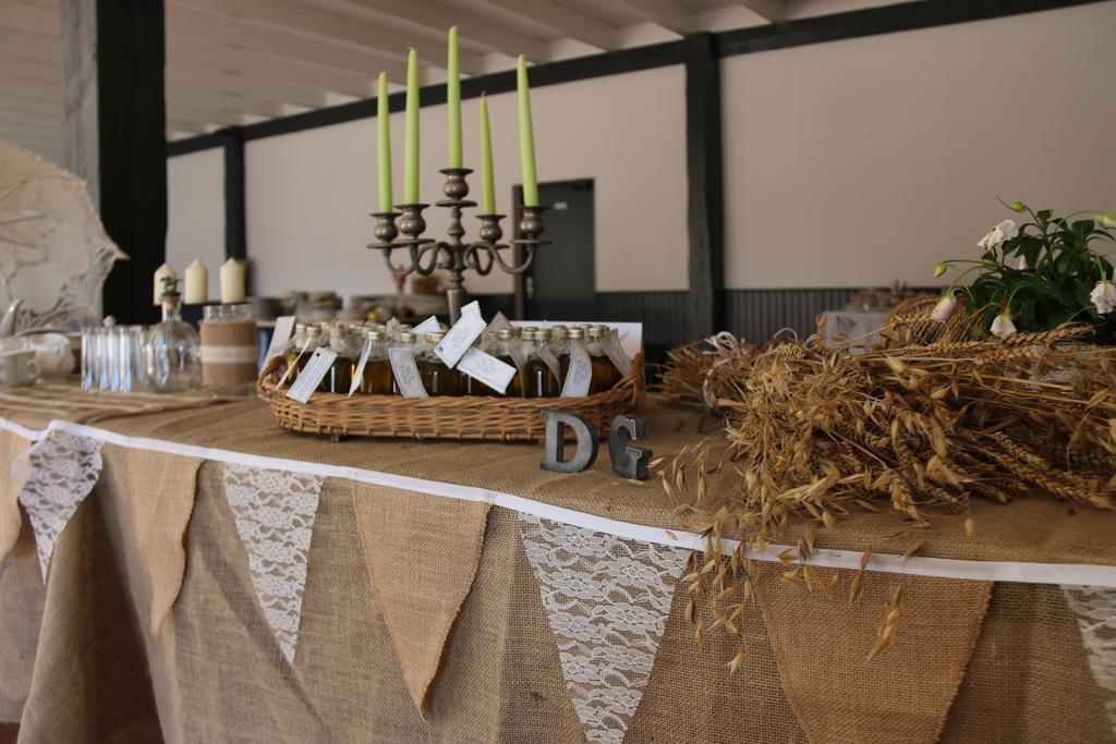Chalet De La Heronniere Chef-Boutonne Εξωτερικό φωτογραφία